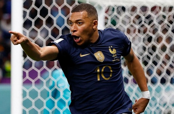 Kylian Mbappe to become the new France Captain