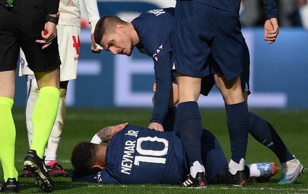 PSG provide an update on Neymar injury